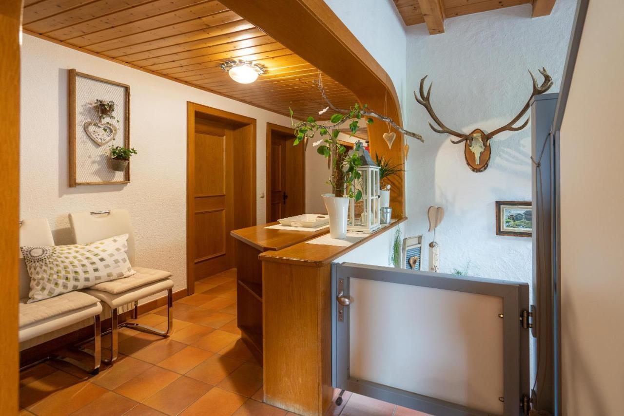 Gaestehaus Fitsch - Ferienwohnung In Silbertal Extérieur photo