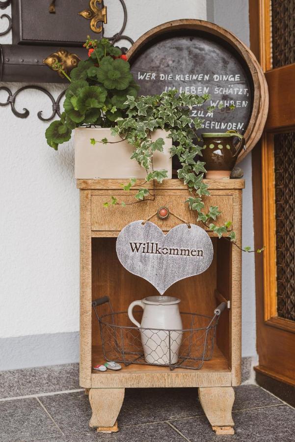 Gaestehaus Fitsch - Ferienwohnung In Silbertal Extérieur photo